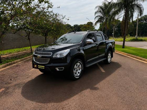 CHEVROLET S10 2.5 LTZ 4X4 CD 16V FLEX 4P MANUAL CHEVROLET S10 2.5 LTZ 4X4 CD 16V FLEX 4P MANUAL